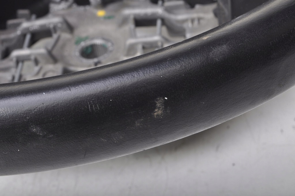 фото №6, Peugeot 2008 воздуховод кожаный