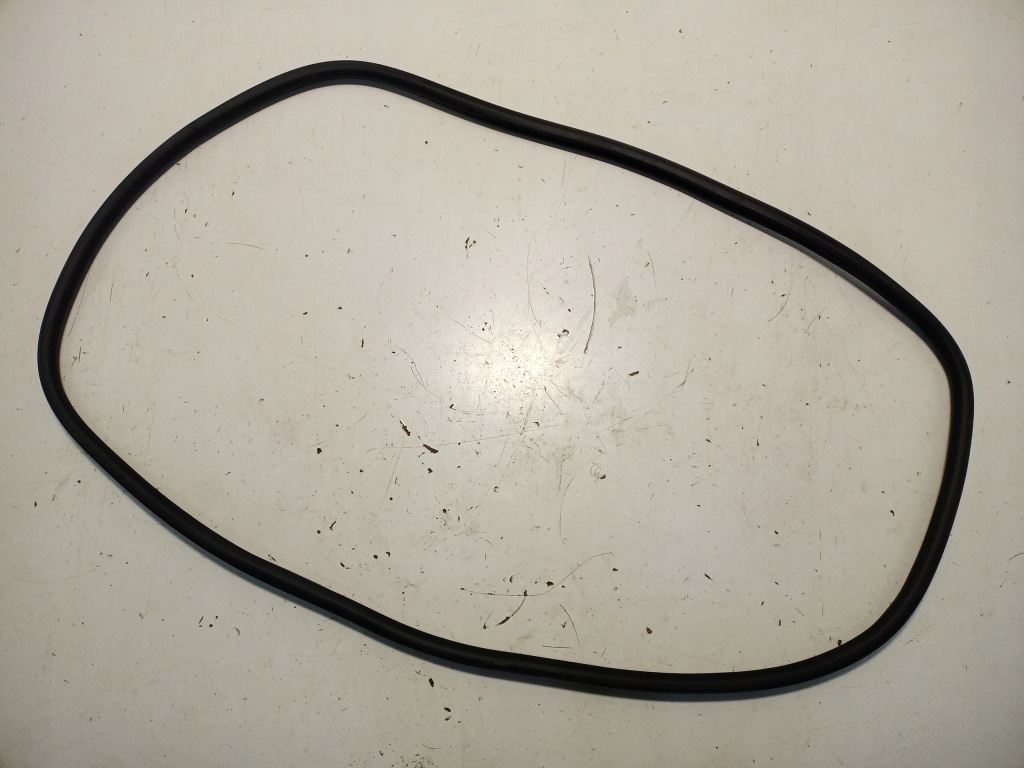 фото №1, Прокладка кузовна перед citroen c5 aircross