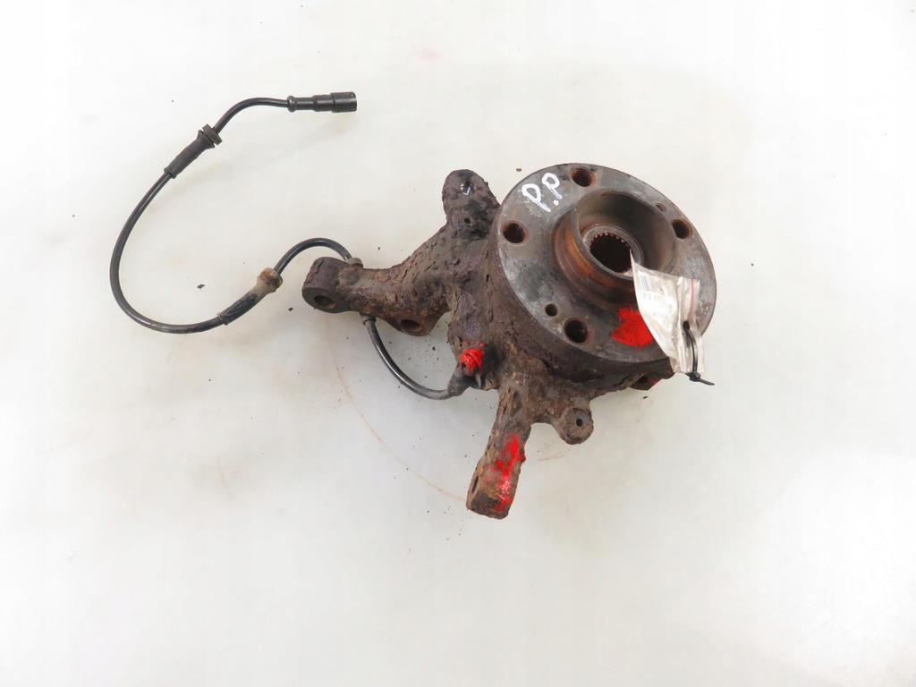 фото №3, Поворотный кулак передняя правая renault scenic i 2.0 16v rx4