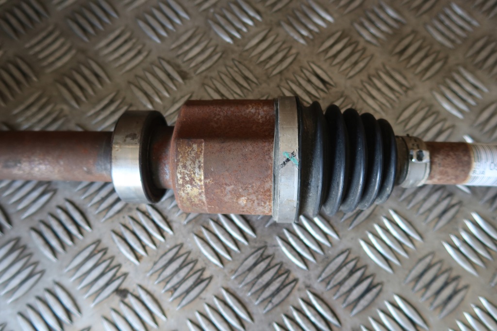 фото №3, Приводной вал правая clio v 391009804r