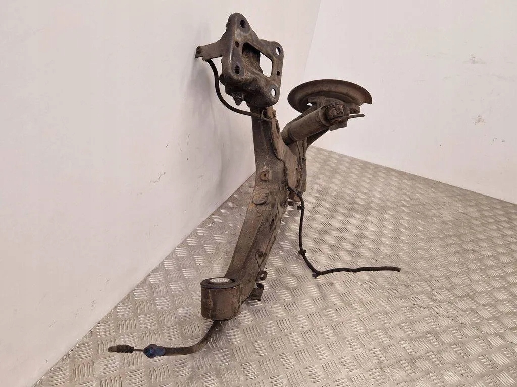 Ступиця заднього правого колеса citroën jumpy фургон 9607504980 1.56l дизель Недорого