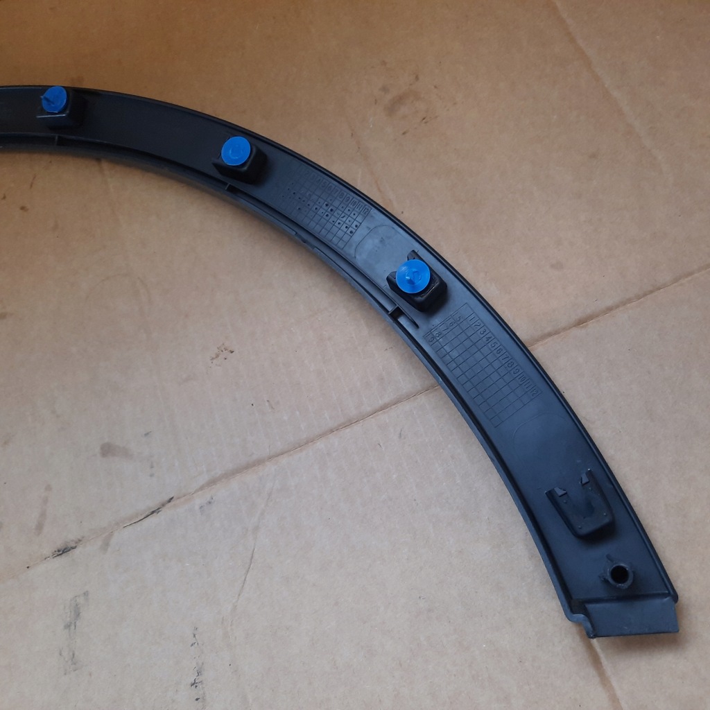 фото №8, Range rover evoque молдинг крыла правый перед bj32 16a074 ac