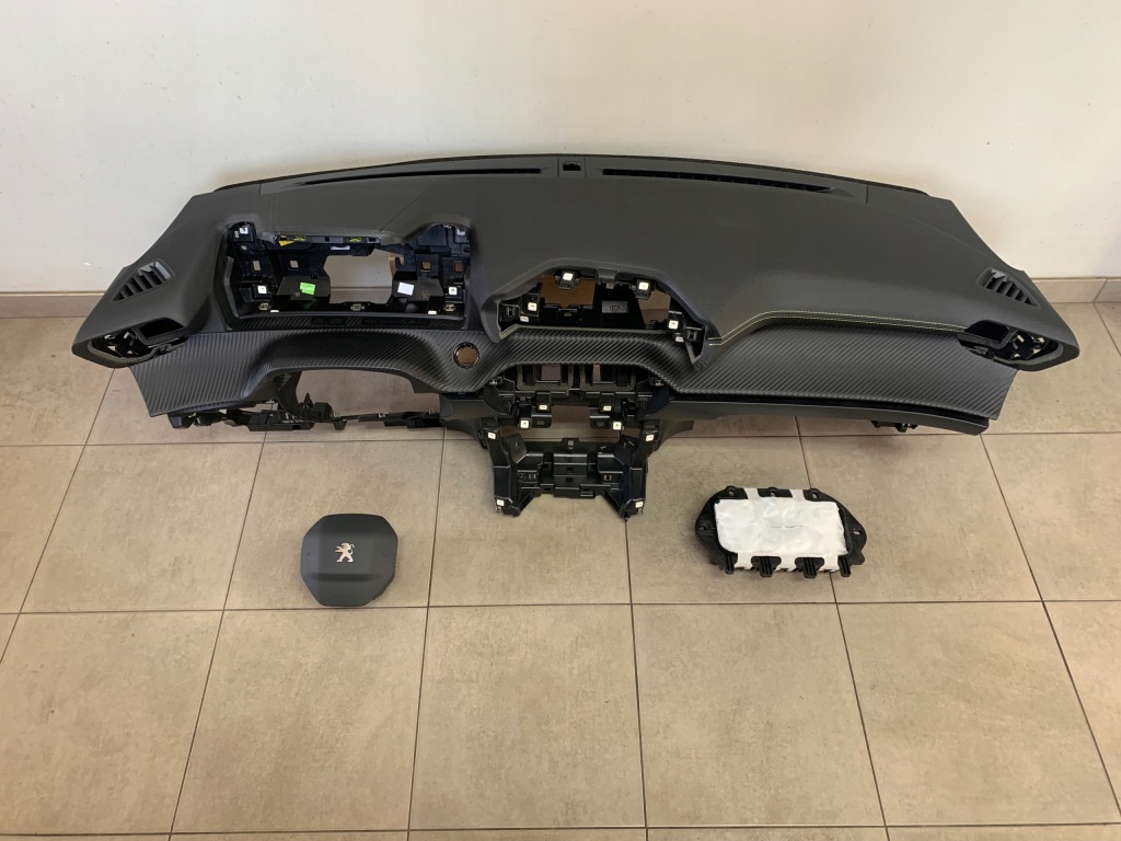 фото №1, Peugeot 208 ii 2008 ii gt приборная панель консоль подушки безопасности