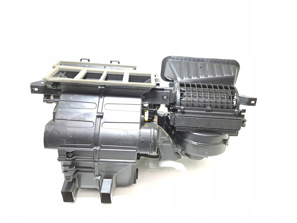 фото №1, Hyundai kona i обігрівач повітродувка