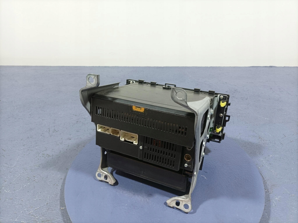 фото №3, Toyota prius ii 03- радио радиопроигрыватель cd 86120-47231