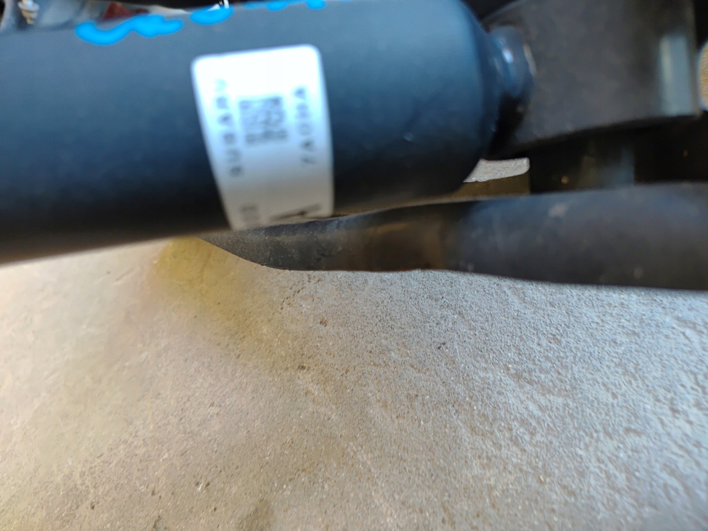 фото №8, Subaru crosstrek 22- подвеска поворотный кулак рычаг правый задняя