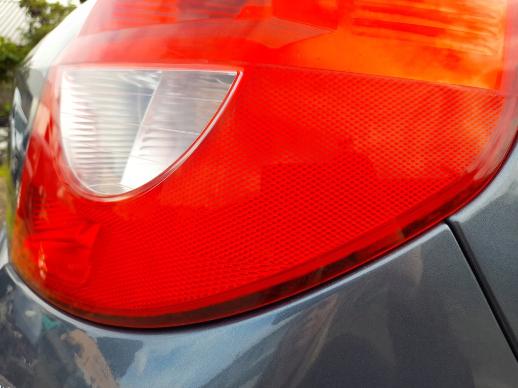 фото №8, Renault clio iii лампа правый задняя правая задняя