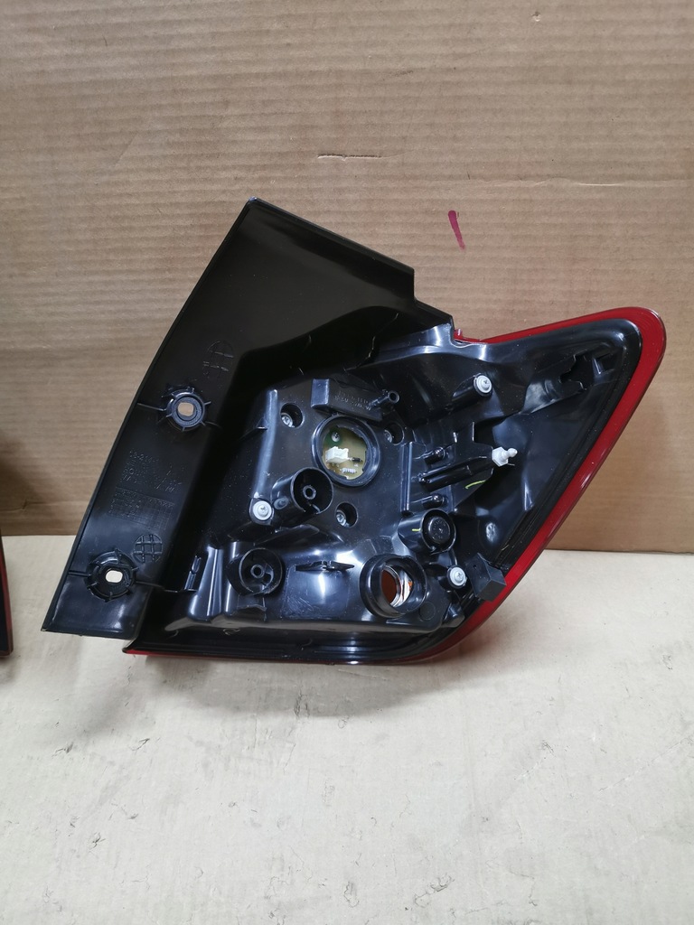 фото №6, Лампа задня ліва mitsubishi asx 10- led