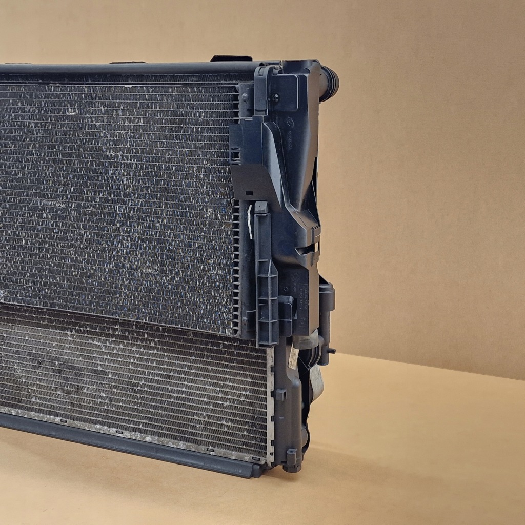 Комплект радиатор вентилятор bmw x3 e83 Оригинал