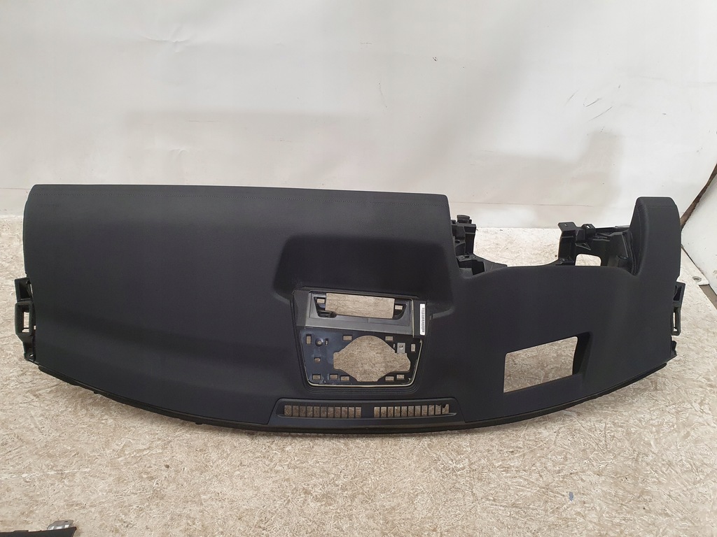 фото №7, Mazda mx30 mx-30 2021r панель приладів консоль подушка безпеки head up панель приладів демонтаж