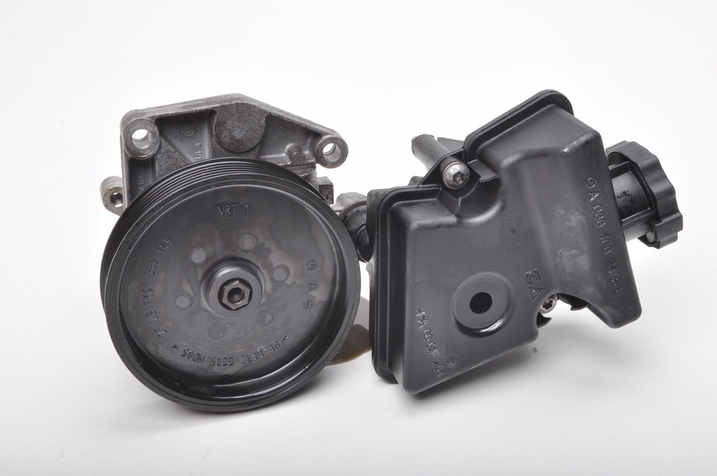 фото №1, Mercedes slk r171 w171 3.0 насос усилителя 0064661601