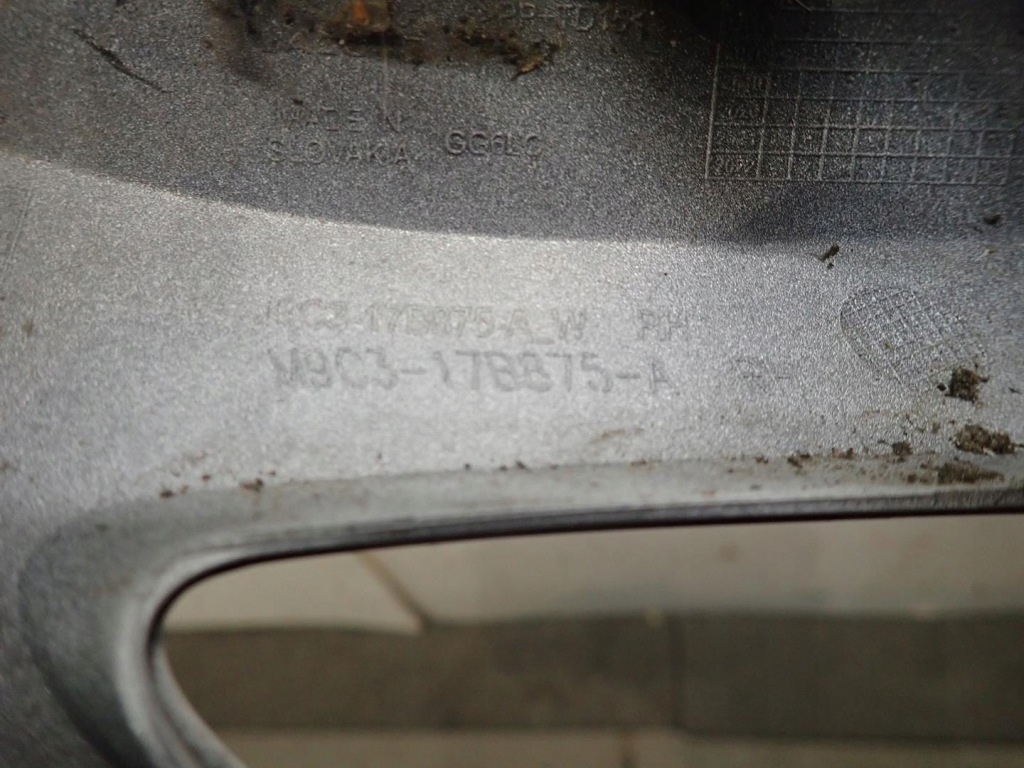 фото №7, Рамка накладка бампера права ліва jaguar e-pace r-dynamic