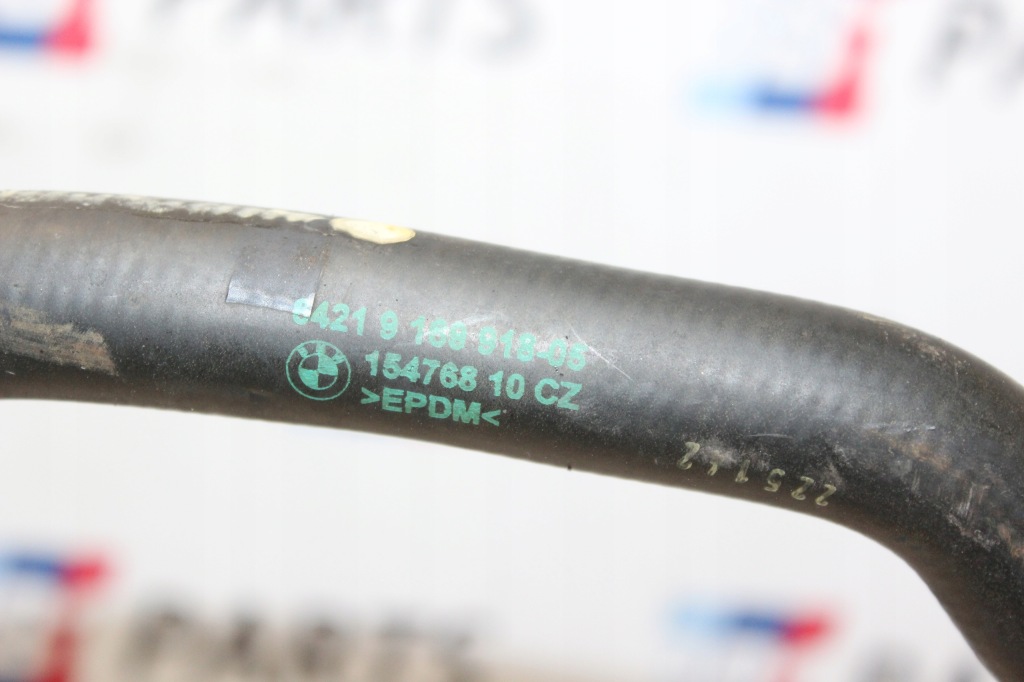 Купити Bmw f07 f10 f11 шланг патрубок труба води 550i 9170339