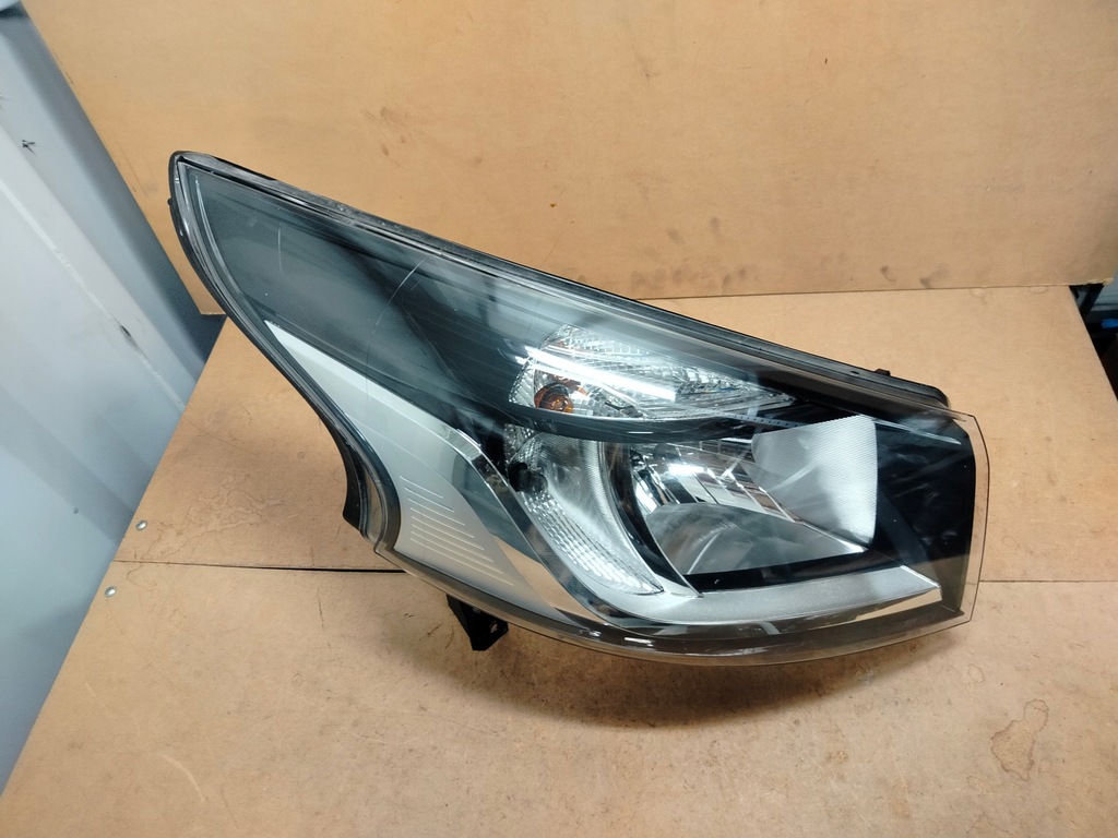 фото №9, Renault trafic iii звичайна лампа права ліва