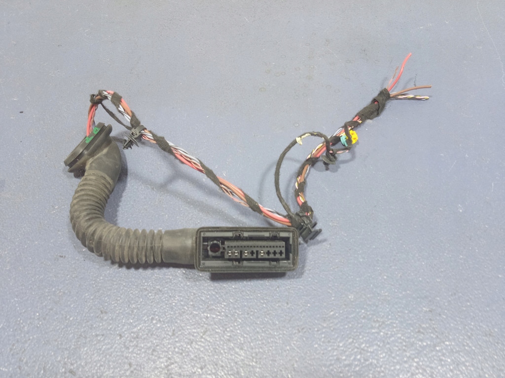 фото №1, Mercedes glc x253 жгут дверь правая задняя a0005456143