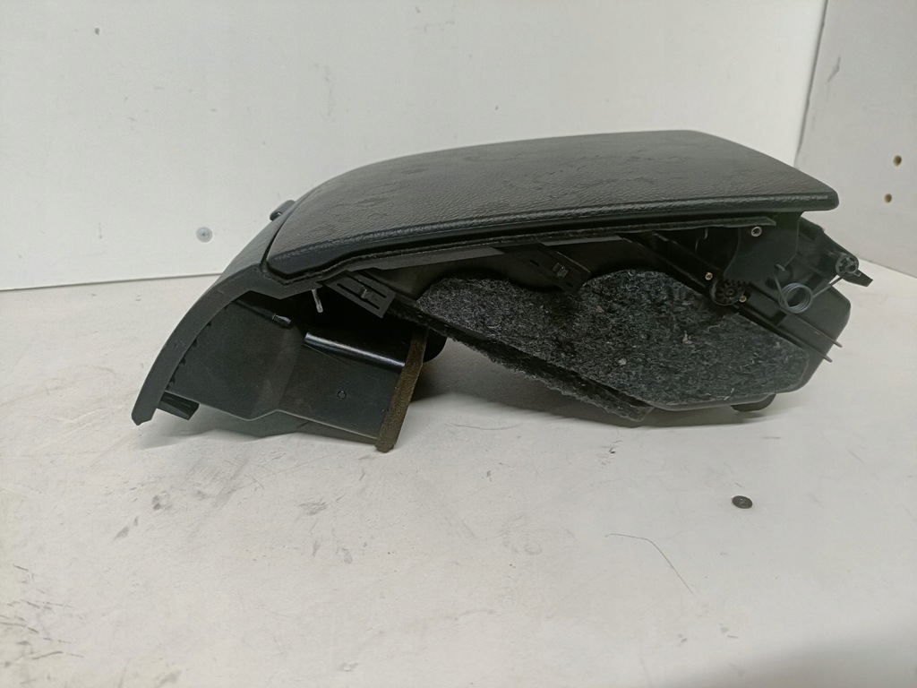 фото №5, Впуск воздуха консоли toyota avensis verso m2 5540544110 2.0l дизель