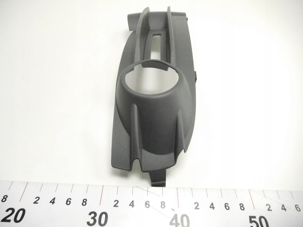 Решётка бампера правая vw caddy iii 2k0853684a Недорого