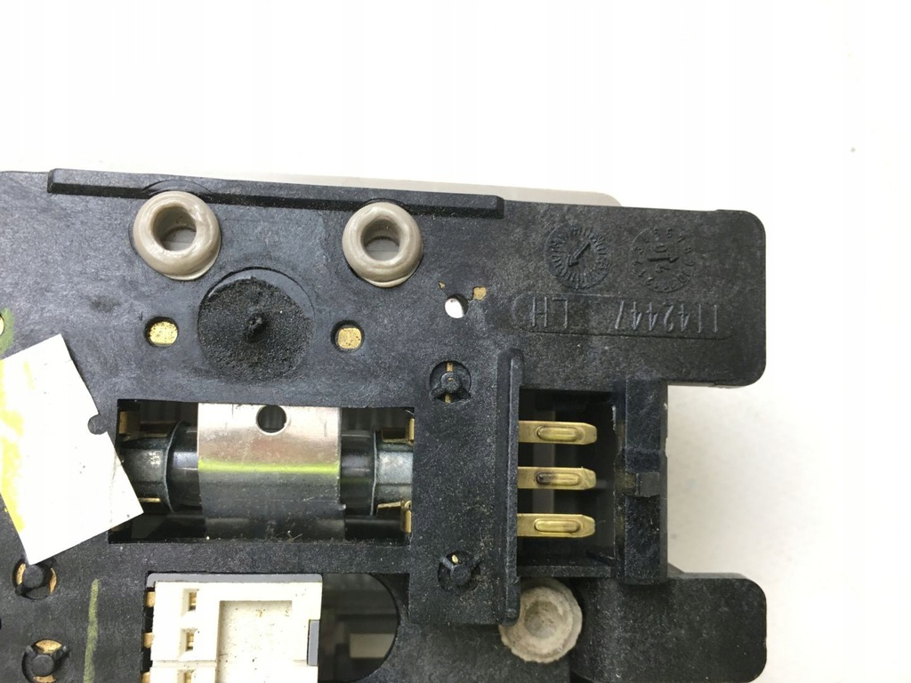 фото №4, Chrysler pacifica 03-07 ручка потолочный