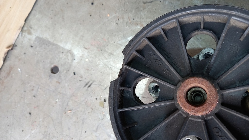 фото №4, Насос підсилювача 30741790 volvo s60 lift 04-