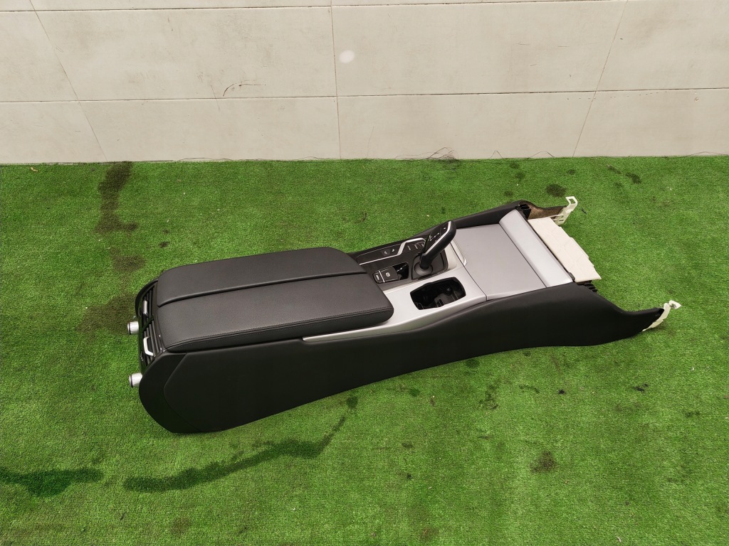 фото №7, Bmw 5 g30 середина обивка сиденья туннель заднее сиденье обшивки harman kardon