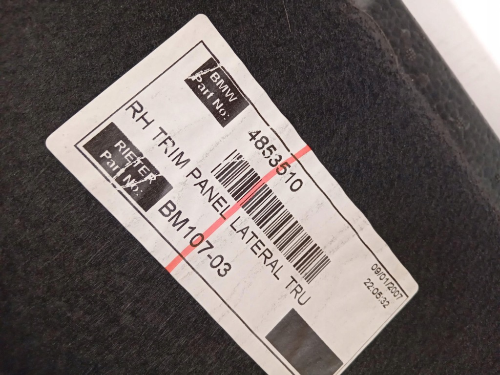 Обшивка багажника правый mini r56 cooper s в Украине