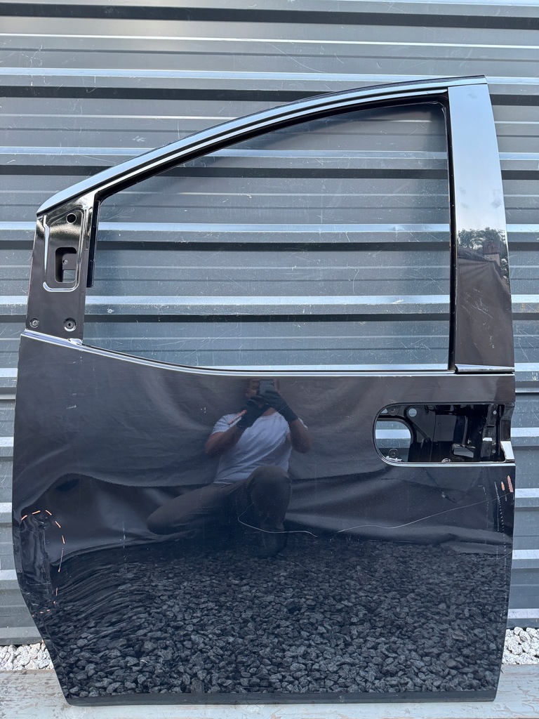 фото №1, Hyundai staria 21r- двері ліва передні лівий перед