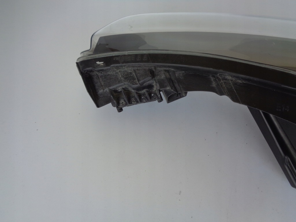 фото №5, Лампа права фара renault zoe 12-