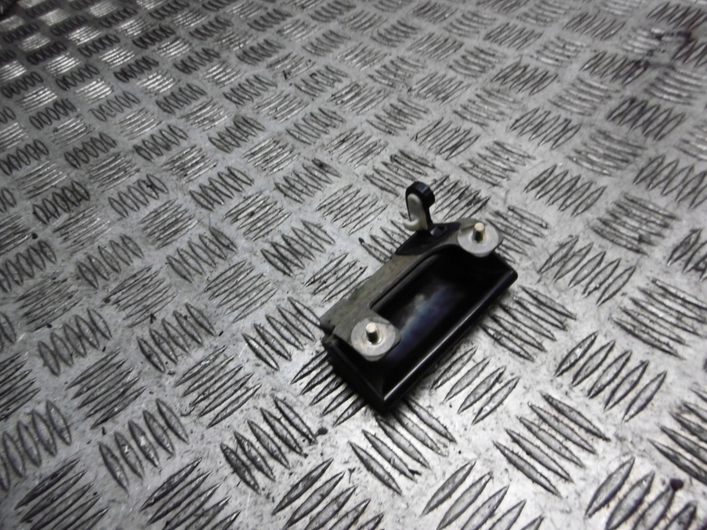 фото №2, Ручка крышки багажника mitsubishi space star 1.6 16v