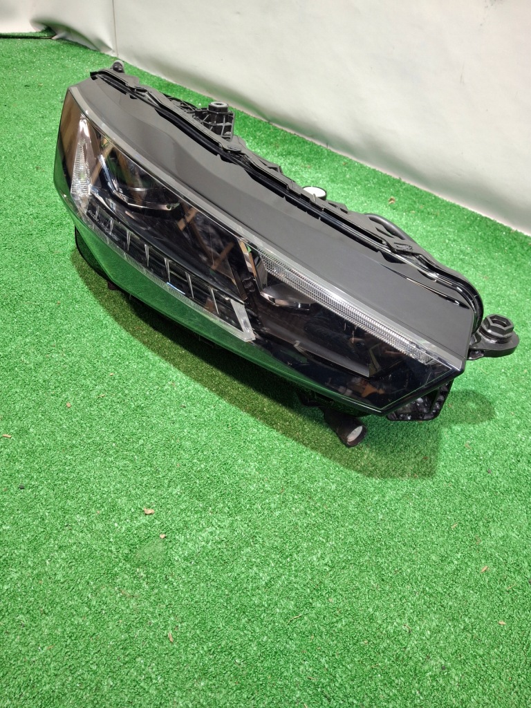 Skoda scala лампа правая 655941016a рестайлинг  full led ogr Цена