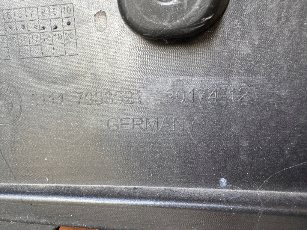 фото №16, Bmw ix i20 m-pakiet 21- бампер передній перед ґрати напрямні рамка 7933621