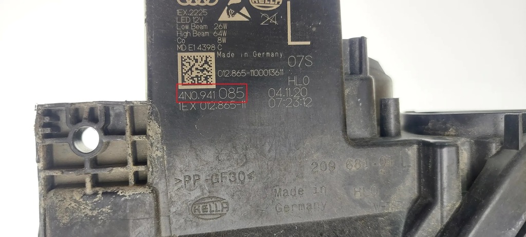 фото №8, Audi a8 s8 d5 2019 лампи передні