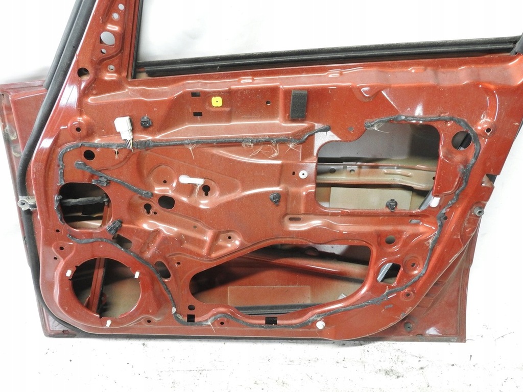 фото №7, Suzuki sx-4 sx4 zfmc14 дверь правый перед