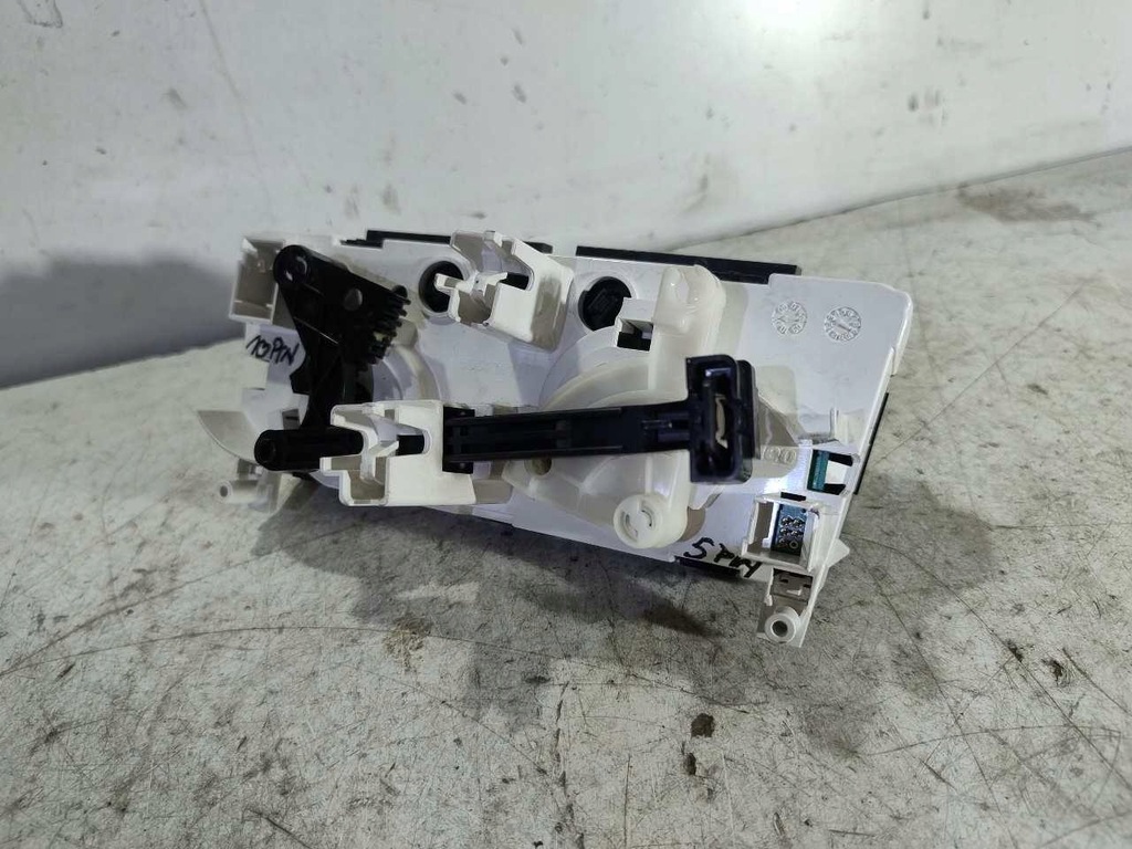 фото №6, Панель кондиционера c3 picasso t1001394s