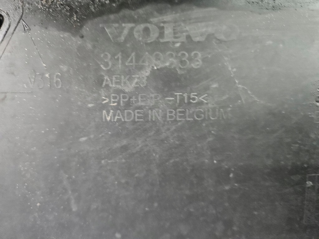 фото №15, Volvo xc40 2017 - бампер задній задня pdc 31449333