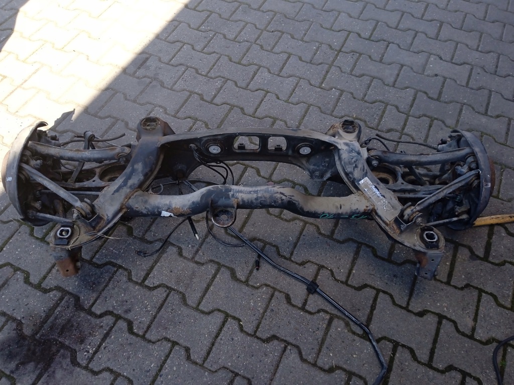 Купить Балка подвеска подрамник mercedes sl500 r 129