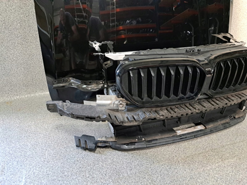 Bmw 5 g30 g31 lci рестайлинг  бампер решётка радиатора капот ремень усилитель Киев