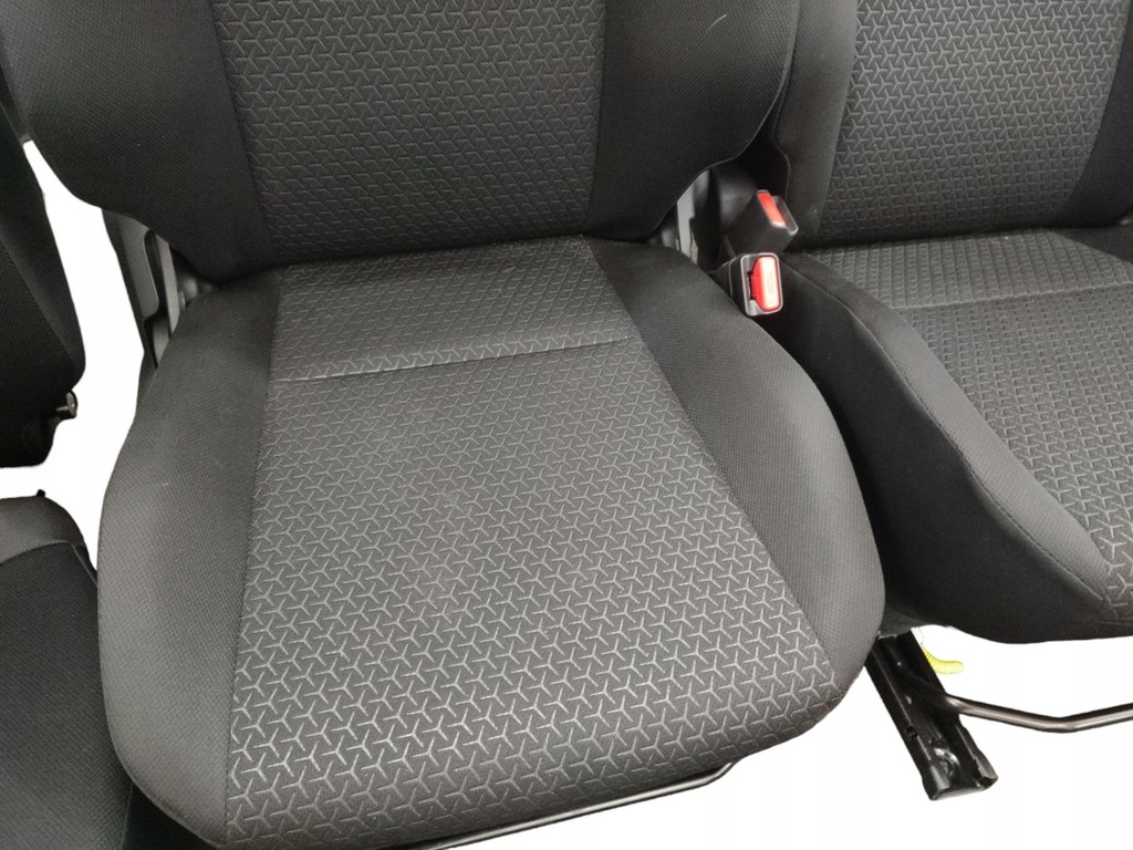 фото №14, Сиденья комплект suzuki swift vi mk8 lift 20-24 uk