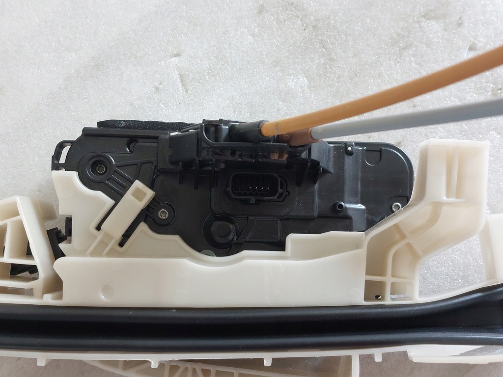 фото №8, Ford explorer замок дверь механизм ручка