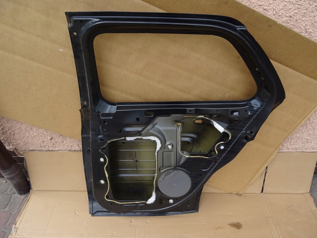 фото №2, Citroen c4 cactus дверь правое задняя голый
