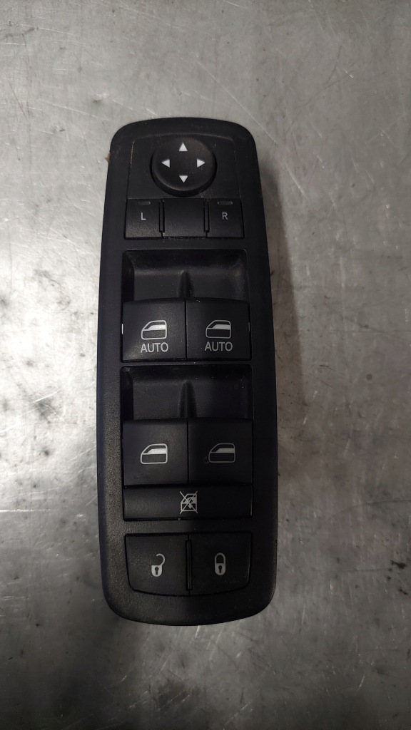 фото №1, Pacifica 16-24r панель переключатель окон