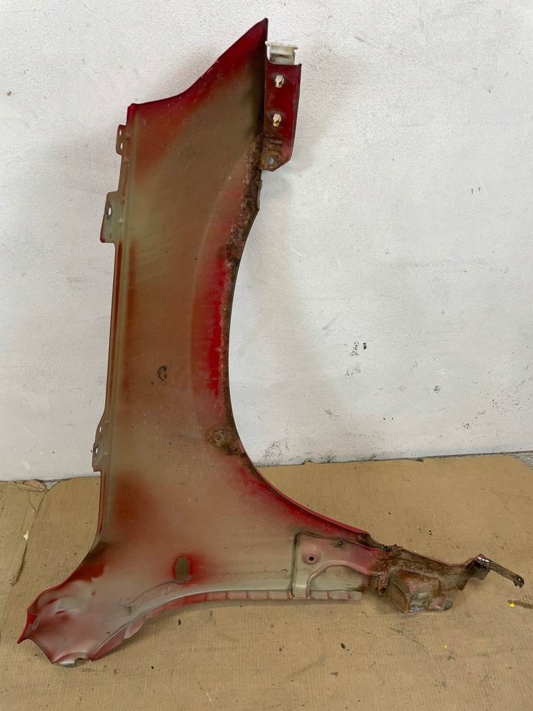 фото №9, Крыло левый suzuki grand vitara ii 05-08 przedlift направляющая