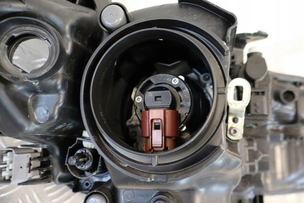 фото №13, Лампа передняя перед левая toyota auris ii 2 линза 81150-02e20 2012-2015