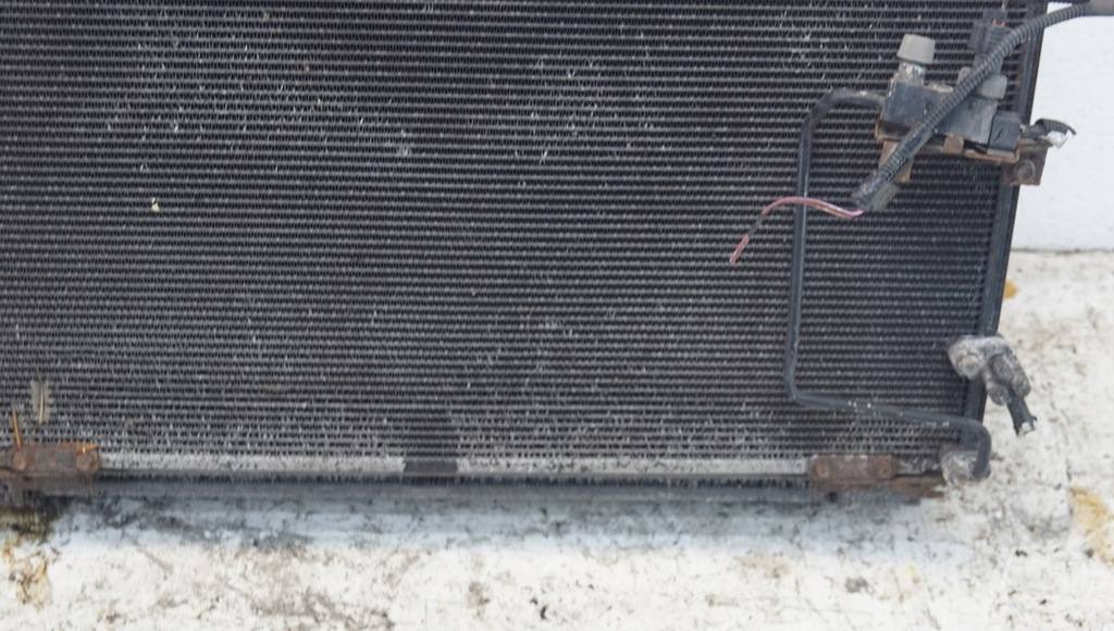 фото №13, Lexus is 220 комплект радіатор вентилятори