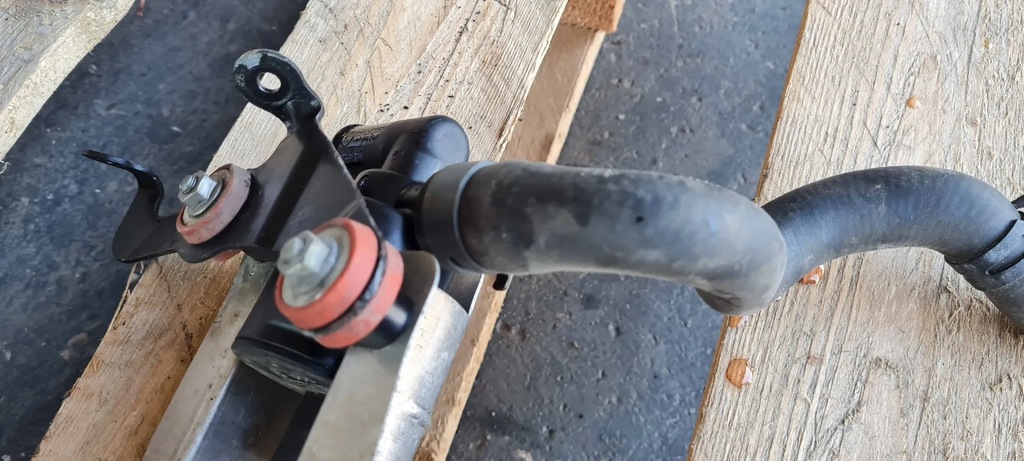 фото №7, A6 c7 4g lift електроклапан помпа wody 2.0 tfsi 4h0121671d s7 4g a6 a3 q5