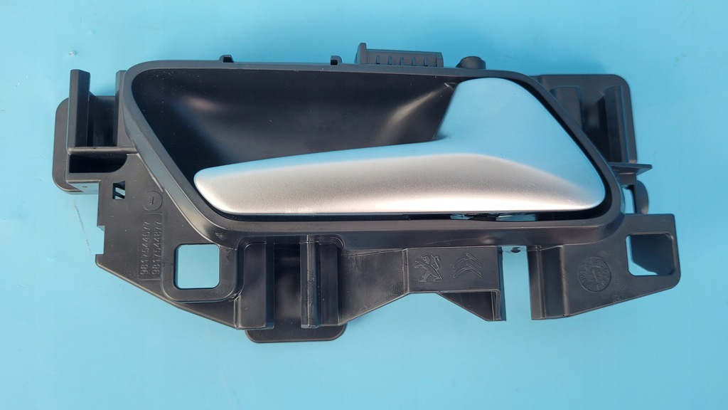 фото №8, Opel astra l vi gse 1.5d 23r ручка внутренняя дверь правая 9817544677