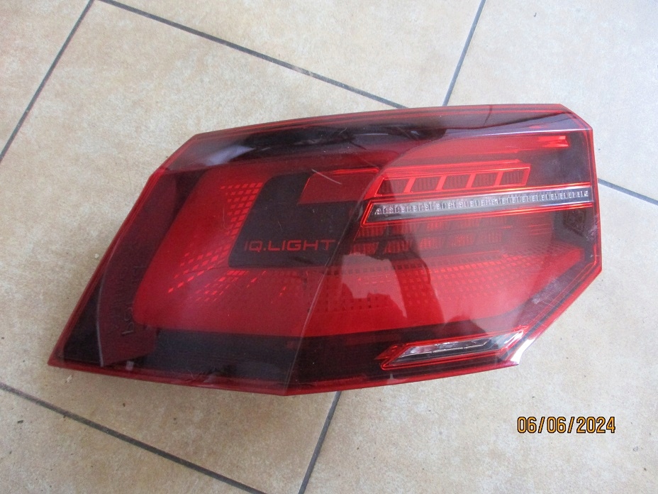 фото №1, Vw golf viii 8 gti лампа задняя левая led iq 5h0945207a