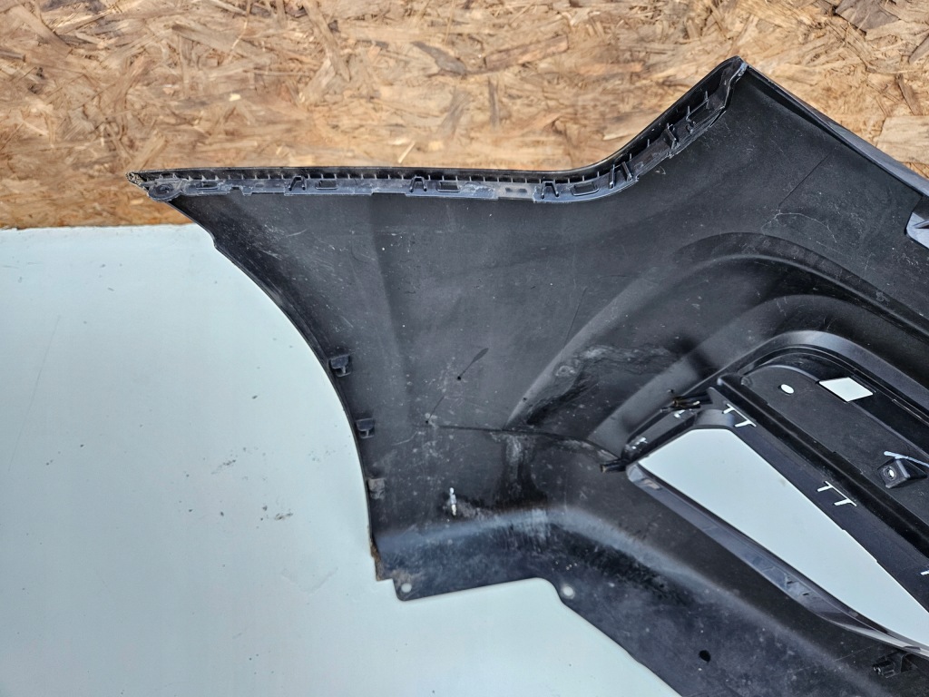 Ssangyong rodius 2020+ бампер перед передній Зі Шроту