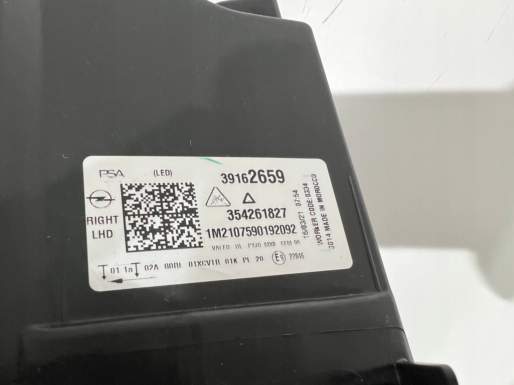 фото №8, Лампа права full led opel corsa f lux led