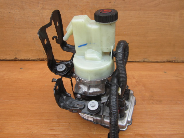 фото №10, Разъёмы провода кабели насоса усилителя renault master iii opel movano b