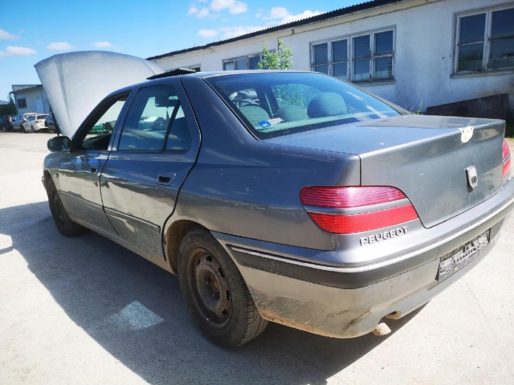 Peugeot 406 стартер 2001 2.0l m0t20872 220515103130, 903925, m0t20872 Цена